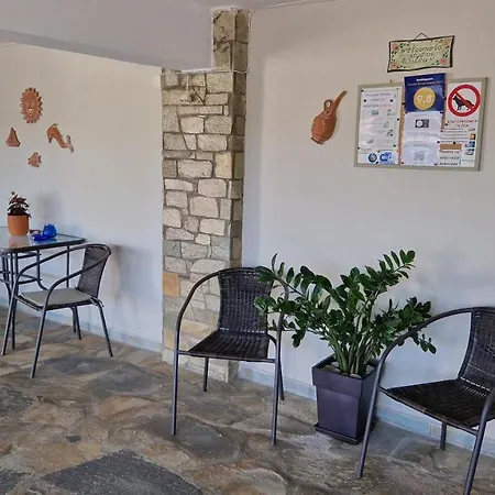 Achileus 2 דירה אגיאקמפוס