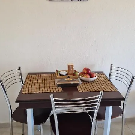 Achileus 2 Apartament