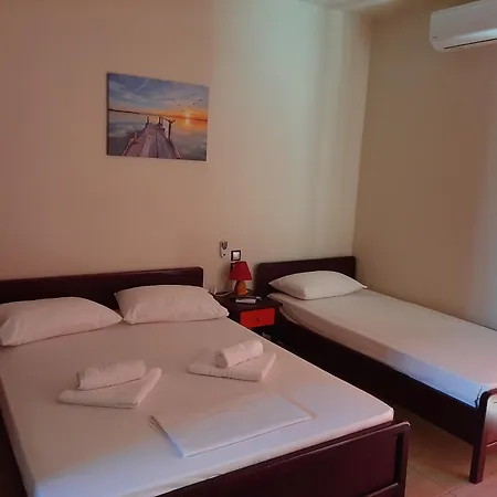 Achileus 2 * أغياكامبوس