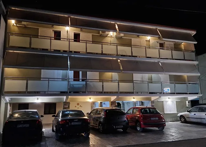 Apartamento Achileus 2 *